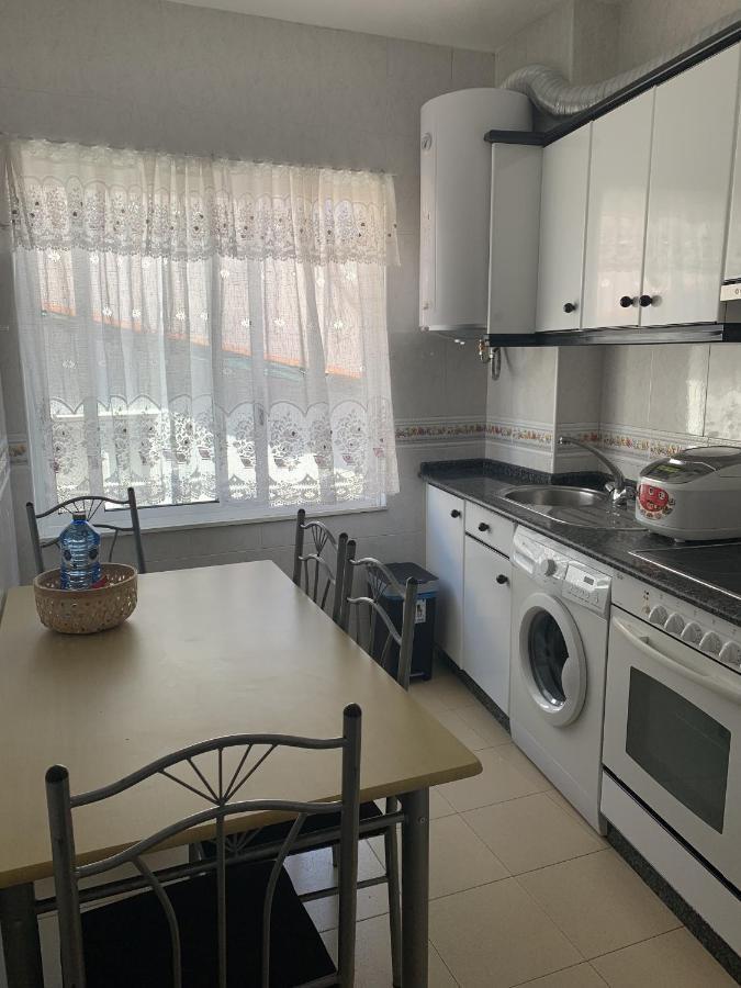 Apartamento céntrico a 1km de la playa. Puentedeume Exterior foto